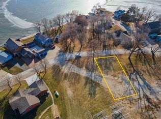 414 Lakewood Dr, Lake View, IA 51450