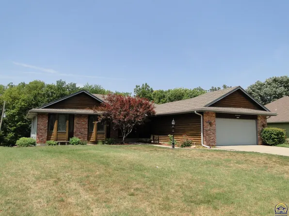 3637 SE Tomahawk Trl, Topeka, KS 66605