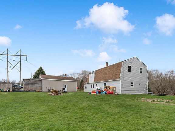 5th image of 100 Mccaslin Road
