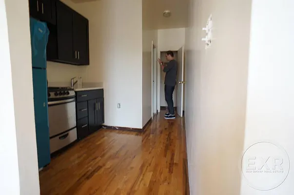 Rented by EXR | media 31