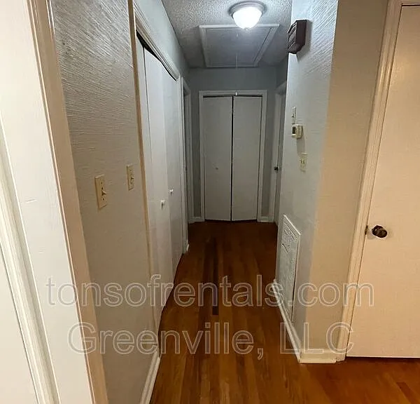 100 Pinebrook Rd #A — Photo 9