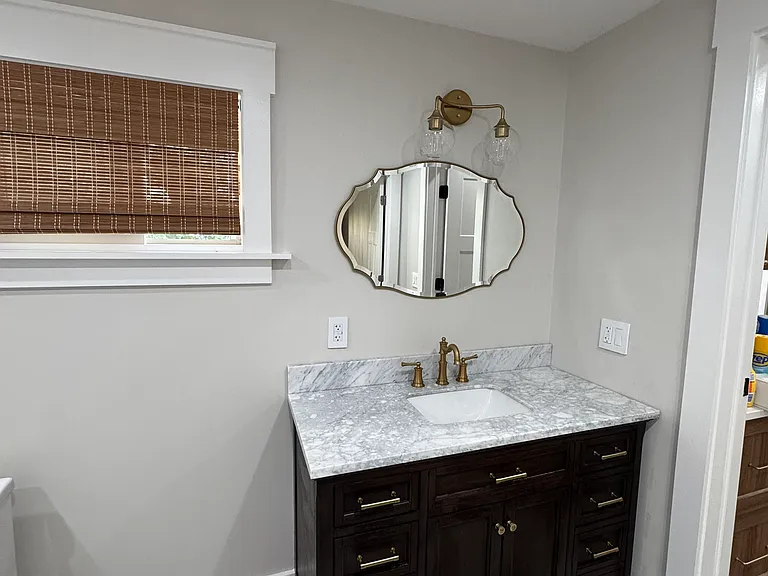 Pleasant Ave — Photo 12