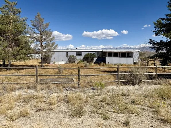 292 Edgewater Ct, Spring Creek, NV 89815