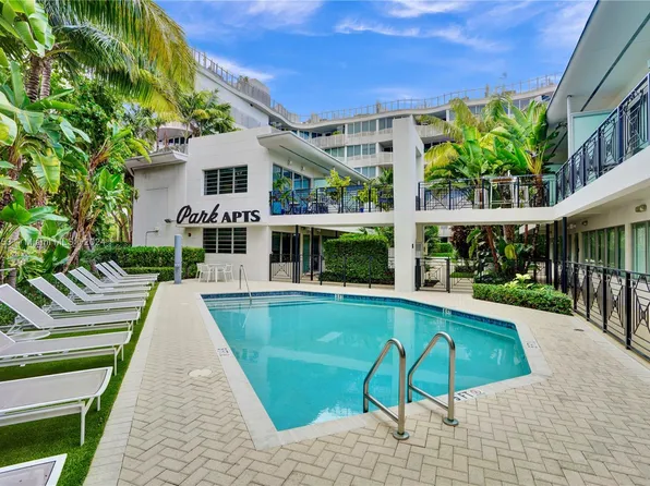2135 Washington Ct #Townhouse 3-w, Miami Beach, FL 33139