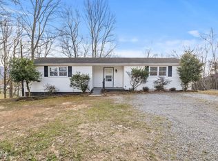 953 School House Ridge Rd, Dryden, VA 24243