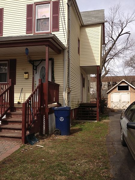 2nd image of 613-15 E 6th St