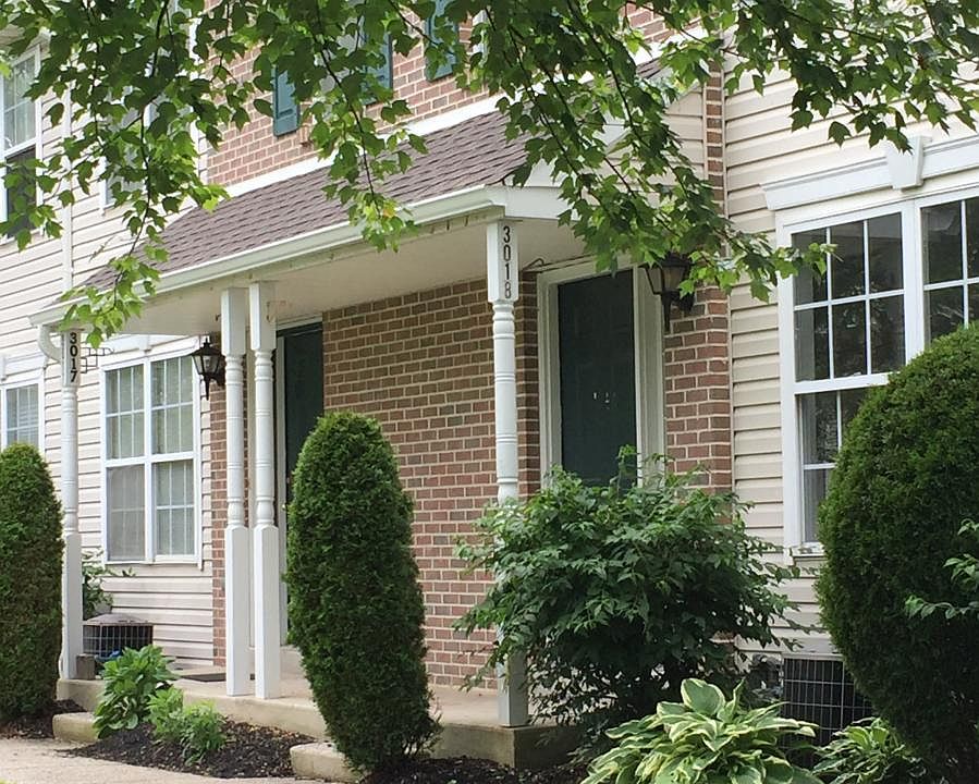 3018 Creekside Court, Warrington, PA