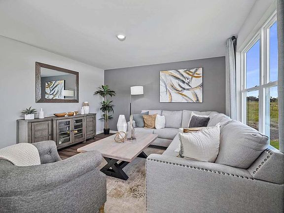 4th image of 4073 Viceroy St