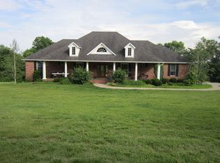 1345 Newman Rd, Lexington, KY 40515