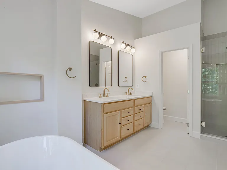 6502 Trask Ter — Photo 33