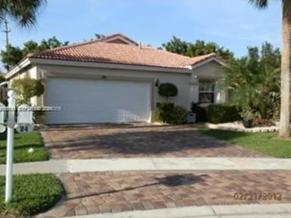 24 Gables Blvd, Fort Lauderdale, FL 33326