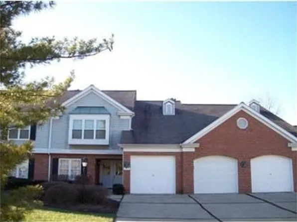 6295 Eagles Lake Dr, Cincinnati, OH 45248