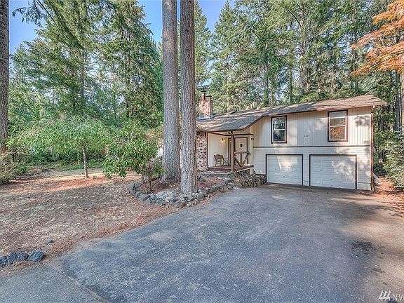 2nd image of 5415 140th St NW