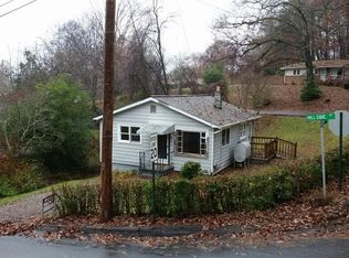 215 Hillside Rd, Waynesville, NC 28786
