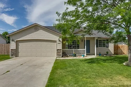 1199 Condor Dr Photo 1