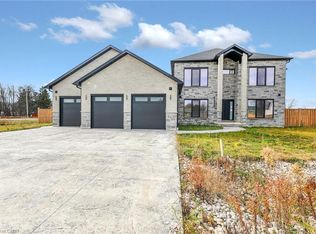 1 James St, Newbury, ON N0L1Z0