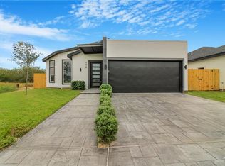 2416 N Revolution St, Edinburg, TX 78541