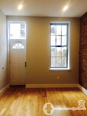 Rented by Brooklyn Key | media 10