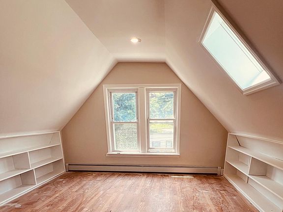 3rd image of 641 Van Duzer St #2