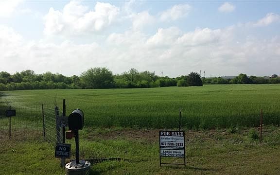 5th image of 1324 Melody Ln