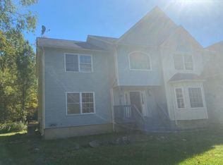 74 Toad Pasture Rd, Westtown, NY 10998