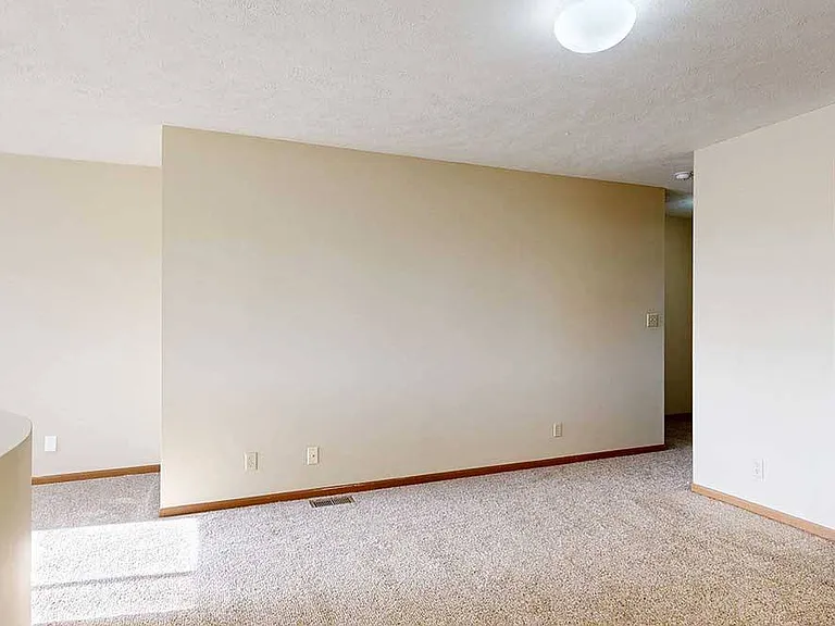 Pine Lake Heights Apartments — Photo 100
