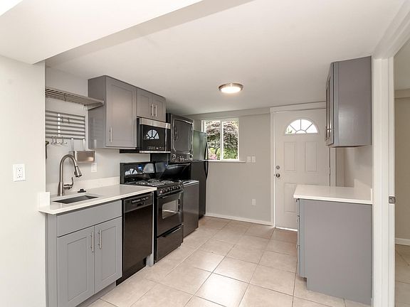 2nd image of 28635 26th Ave S #B