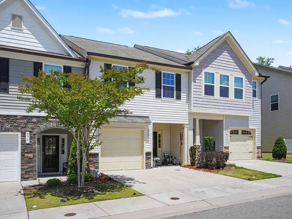 270 E Porthaven Way, Clayton, NC 27527