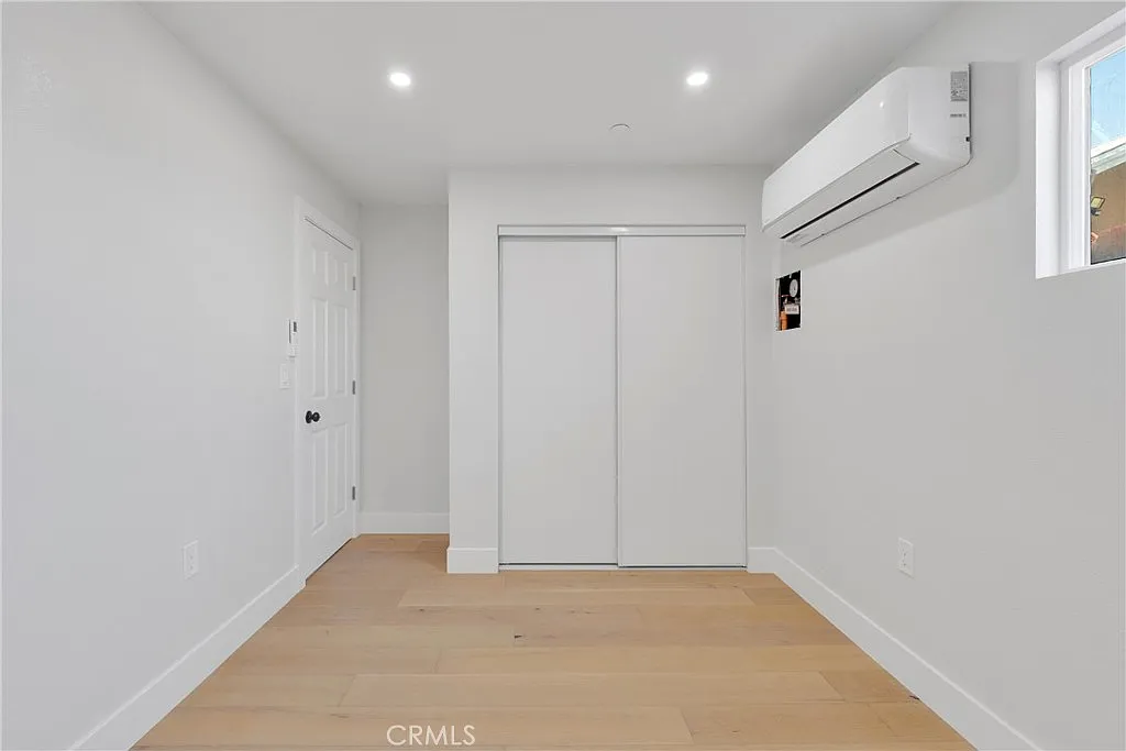 1 bed, 500 sqft, $1,600 — Photo 4