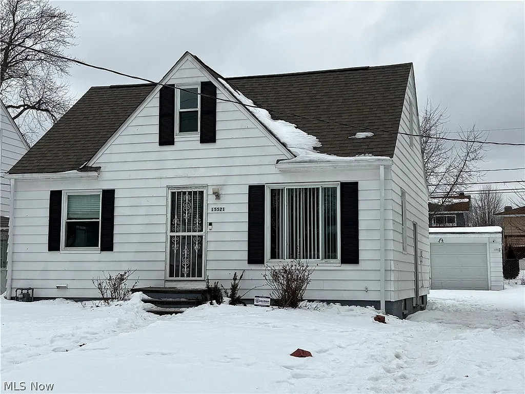 15521 Corkhill Rd photo 1