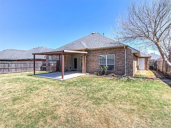 5th image of 17313 Triana Dr