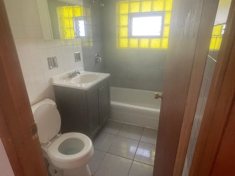 third floor bathroom