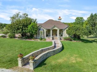 1243 N Greenwich Rd, Mulvane, KS 67110