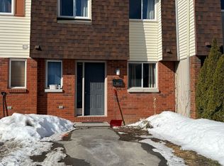 3111 Olympic Way #53, Ottawa, ON K1T1Y7