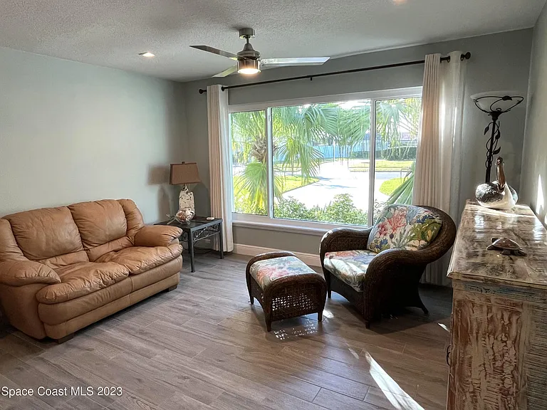 571 Kale St — Photo 15