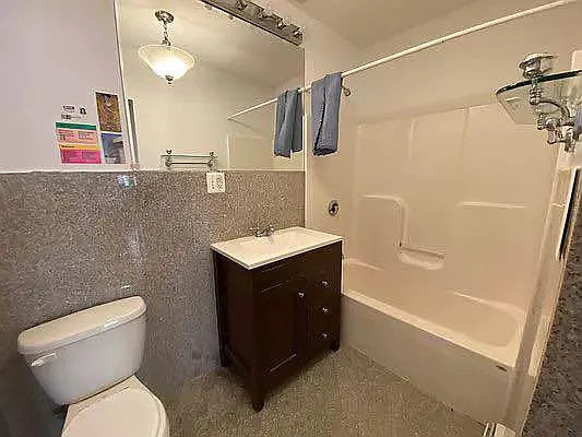 Rented by Best Apartments North Inc | media 6