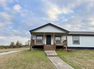 198 Rolling Gln, Springtown, TX 76082