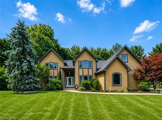 125 Orange Tree Dr, Orange, OH 44022