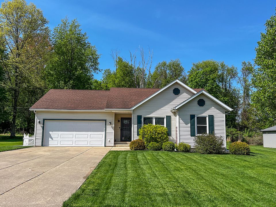 819 Kensington Dr, Niles, MI 49120 Zillow