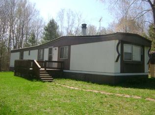 895 N Athey Ave, Gladwin, MI 48624