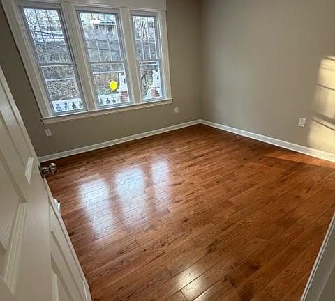 3rd image of 636 Boulevard E #1