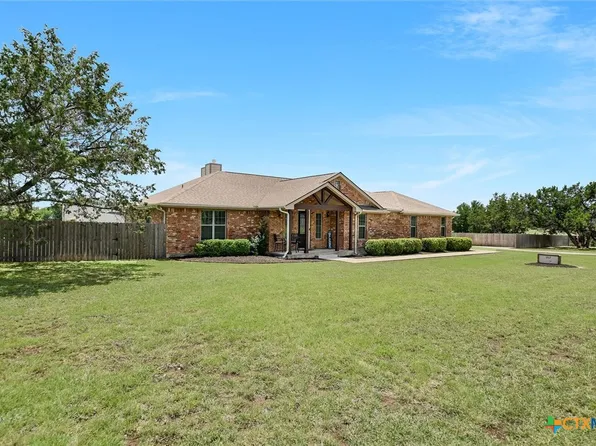 212 Christine Ln, Liberty Hill, TX 78642