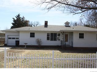 3707 Wayside Dr, Bartlesville, OK 74006