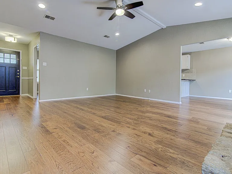 12430 Wycliff Ln — Photo 11