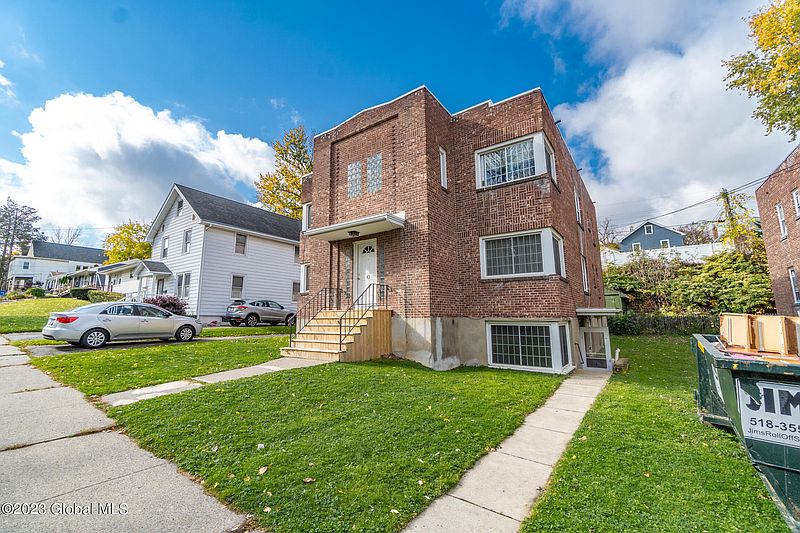 2nd image of 43-47 Glenwood St Street