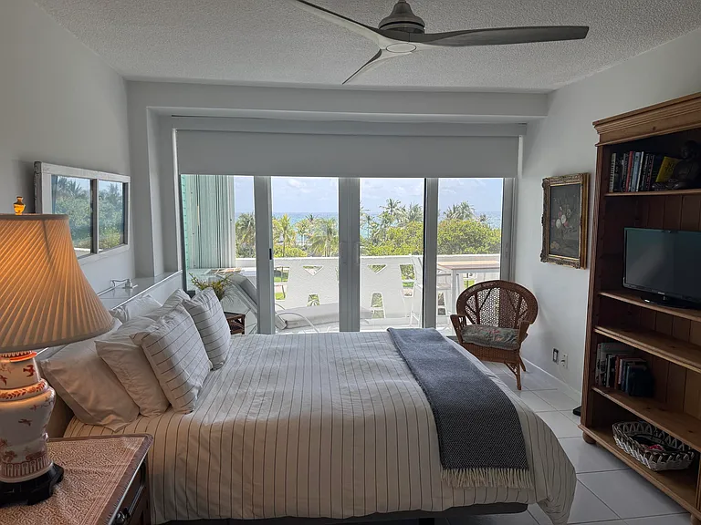 2840 N Ocean Blvd #507 — Photo 15