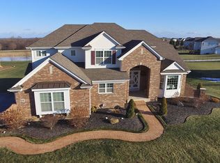 2641 Hastings Ct, Gurnee, IL 60031