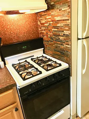 Rented by Boerum Hill Realty | media 28