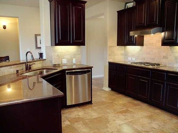 4th image of 4624 Mont Blanc Dr