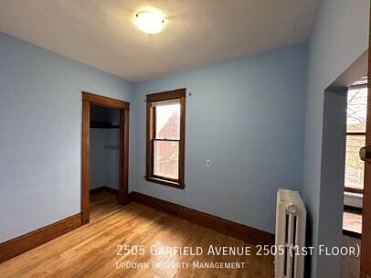 4th image of 2505 Garfield Ave #2505